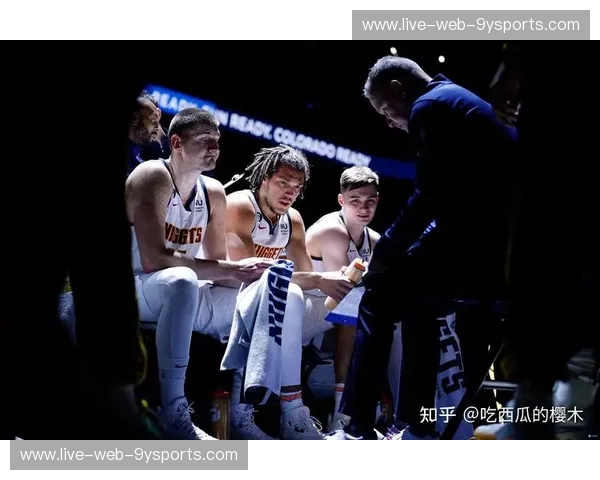 巅峰博弈！湖人vs热火总决赛G4直播：勒布朗的王权还是巴特勒的奇迹？